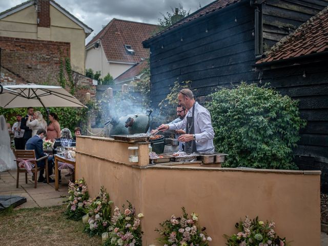 Sam and Laura&apos;s Wedding in Bury St Edmunds, Suffolk 6