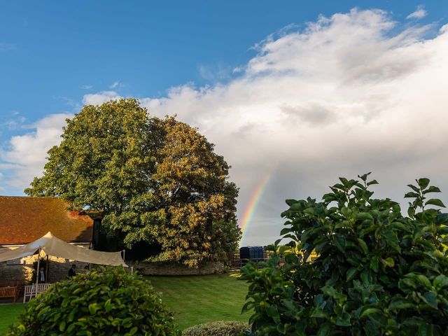 Tyler and Beth 's Wedding in Long Crendon, Buckinghamshire 1