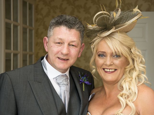Paul and Lynda&apos;s Wedding in Ayrshire, Dumfries Galloway &amp; Ayrshire 10