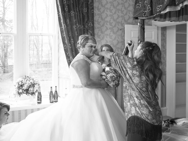 Paul and Lynda&apos;s Wedding in Ayrshire, Dumfries Galloway &amp; Ayrshire 16