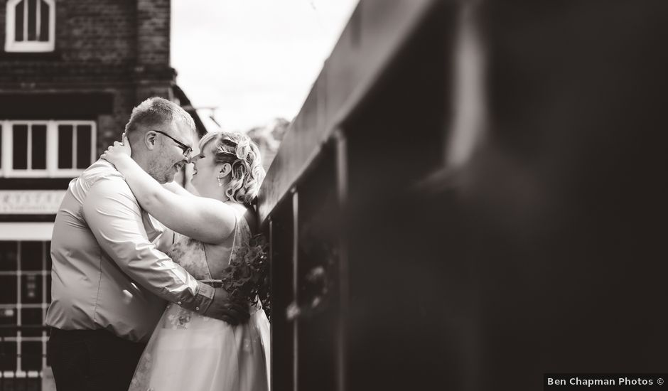 Tom and Lucy's Wedding in Spalding, Lincolnshire