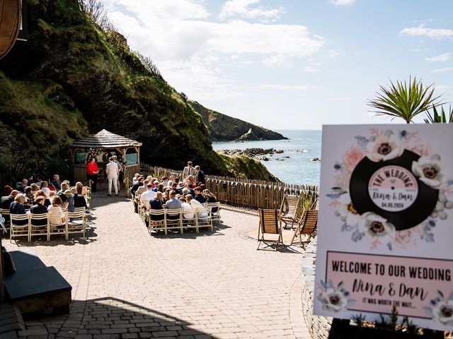 Dan and Nina&apos;s Wedding in Ilfracombe, Devon 4