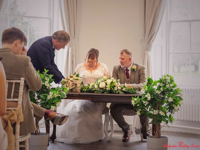 Gail and Clive's Wedding in Eastwood, Nottinghamshire 2