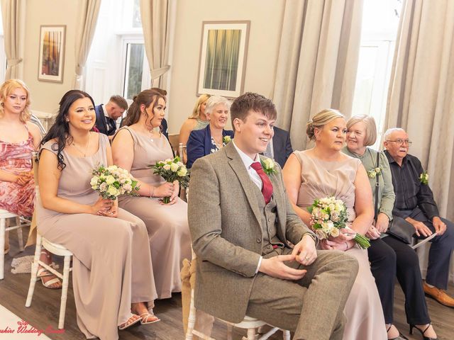 Gail and Clive's Wedding in Eastwood, Nottinghamshire 9