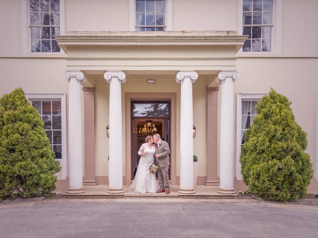 Gail and Clive's Wedding in Eastwood, Nottinghamshire 19