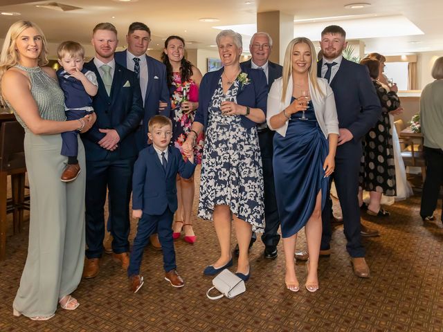 Gail and Clive's Wedding in Eastwood, Nottinghamshire 28