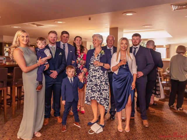 Gail and Clive's Wedding in Eastwood, Nottinghamshire 29