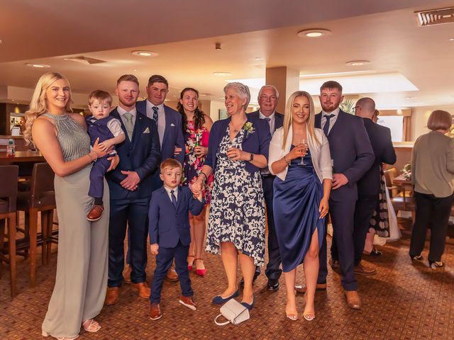 Gail and Clive's Wedding in Eastwood, Nottinghamshire 30