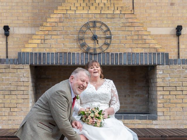 Gail and Clive's Wedding in Eastwood, Nottinghamshire 59
