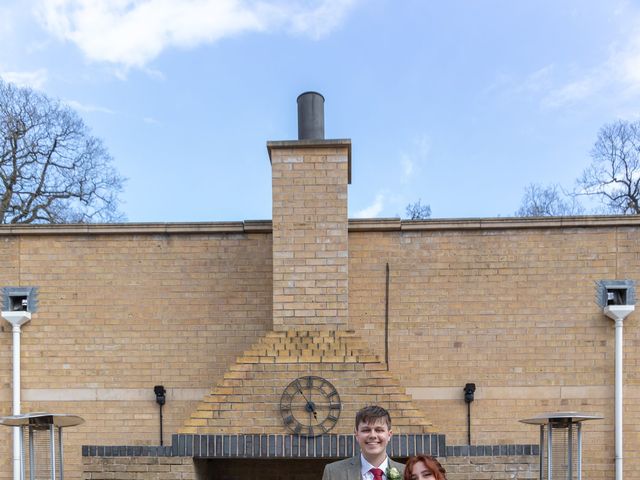 Gail and Clive's Wedding in Eastwood, Nottinghamshire 67