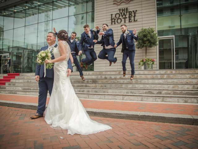 Peter and Clare&apos;s Wedding in Manchester, Greater Manchester 2