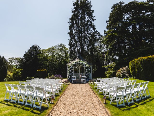 Joseph and Emily&apos;s Wedding in Worcester, Worcestershire 7