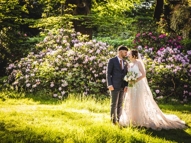 Joseph and Emily&apos;s Wedding in Worcester, Worcestershire 27