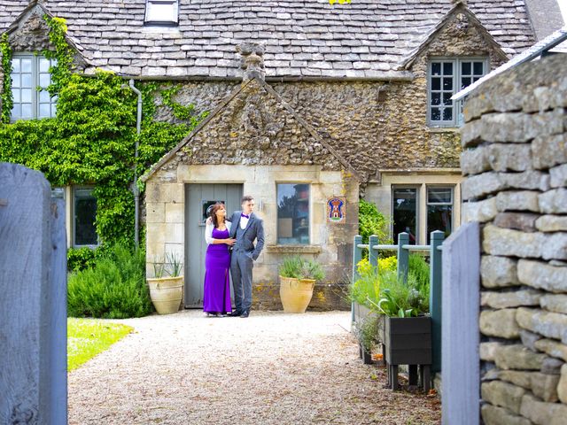 Matthew and Helen&apos;s Wedding in Minchinhampton, Gloucestershire 10