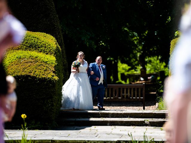 Dan and Leane&apos;s Wedding in Lympne, Kent 15