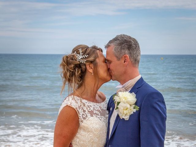 Scott and Samantha&apos;s Wedding in Bournemouth, Dorset 17