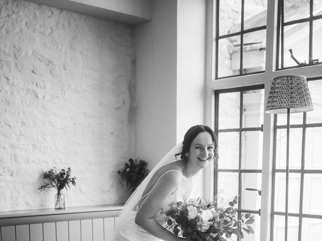 John and Charlotte&apos;s Wedding in Burford, Oxfordshire 23