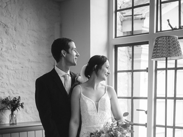 John and Charlotte&apos;s Wedding in Burford, Oxfordshire 24
