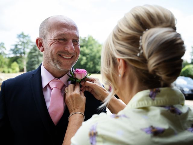 Mark and Jackelyn's Wedding in Hemel Hempstead, Hertfordshire 5