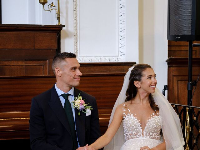 Alfie and Sophie&apos;s Wedding in City of London, East Central London 23