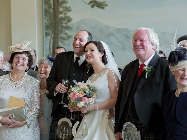 Ross and Lynne&apos;s Wedding in Edinburgh, Lothian &amp; Borders 34