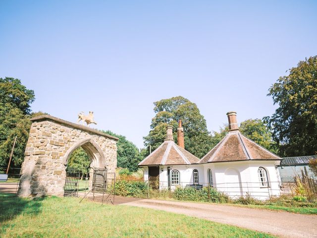 Ryan and Sophie's Wedding in Horncastle, Lincolnshire 11