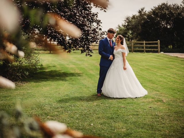 Rhys and Saffron's Wedding in Ipswich, Suffolk 11