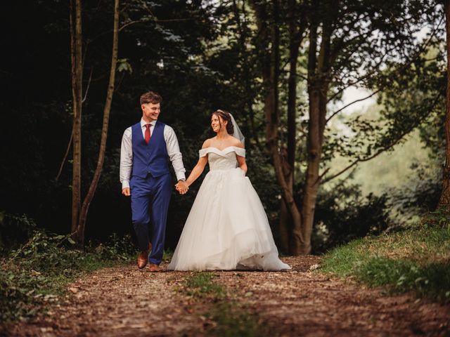 Rhys and Saffron's Wedding in Ipswich, Suffolk 27