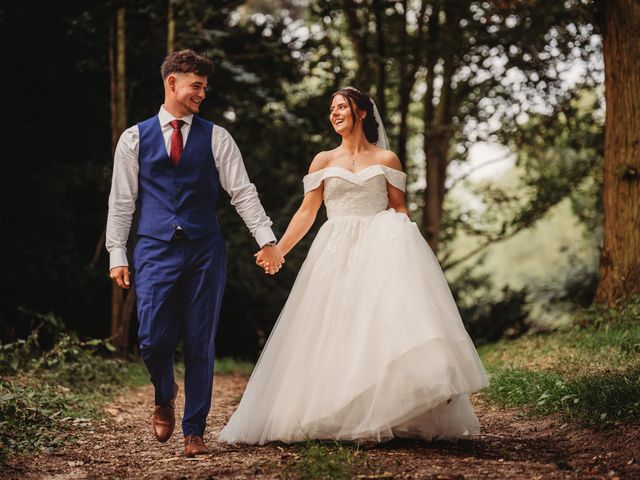 Rhys and Saffron's Wedding in Ipswich, Suffolk 28