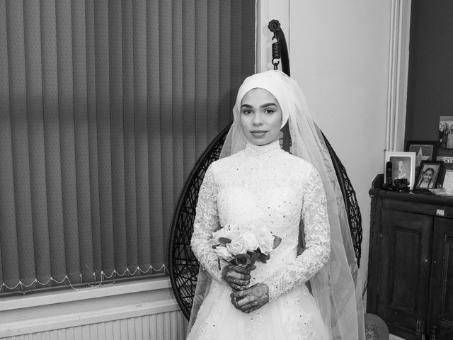 Aaliyah and Daanyaal&apos;s Wedding in Leicester, Leicestershire 13