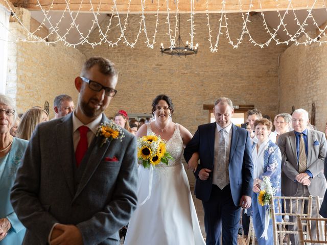 Adrian and Veronica&apos;s Wedding in Bicester, Oxfordshire 24