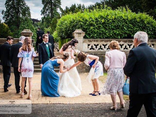 Pete and Francesca&apos;s Wedding in Chippenham, Wiltshire 16