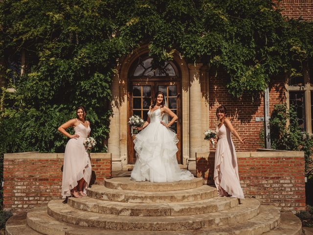 Christopher and Victoria&apos;s Wedding in Milton Keynes, Buckinghamshire 10