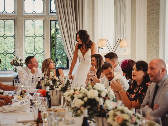 Christopher and Victoria&apos;s Wedding in Milton Keynes, Buckinghamshire 20