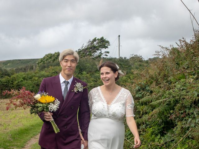 Kodai and Jenny&apos;s Wedding in Penzance, Cornwall 8