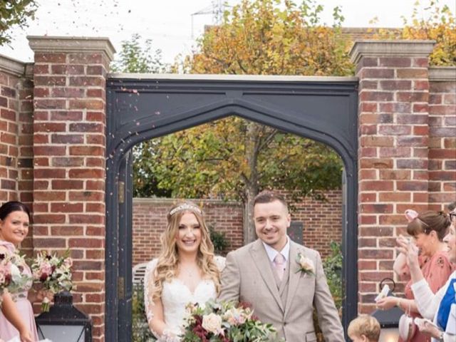 Graeme and Megan&apos;s Wedding in Chelmsford, Essex 18