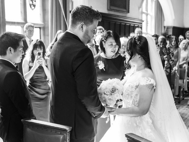 Caleb and Sihan&apos;s Wedding in Oxford, Oxfordshire 17