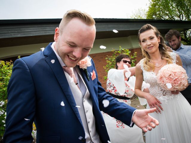 Beata and Darren&apos;s Wedding in Branston, Staffordshire 16