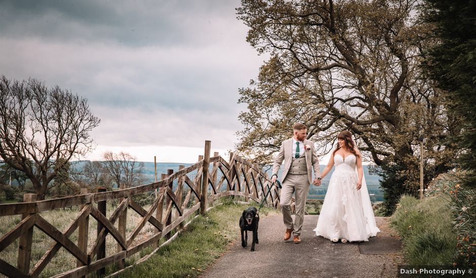 Neil and Joanne's Wedding in Barnard Castle, Durham