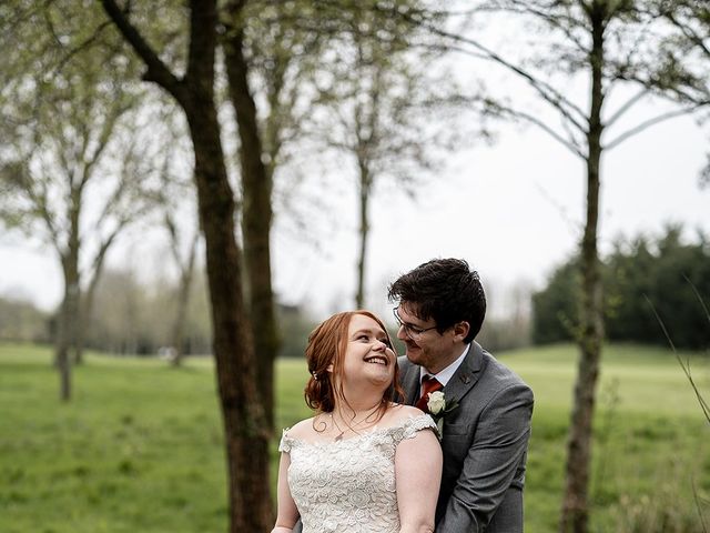 Lynddon and Bethany&apos;s Wedding in Fareham, Hampshire 20