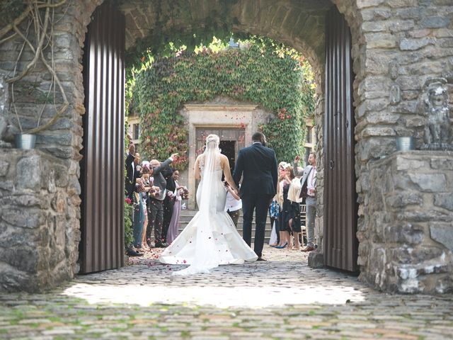 Gen and Gene&apos;s Wedding in Clevedon, Somerset 20