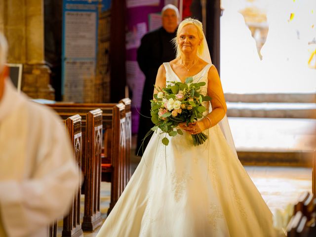 Mark and Tracey&apos;s Wedding in Cirencester, Gloucestershire 5