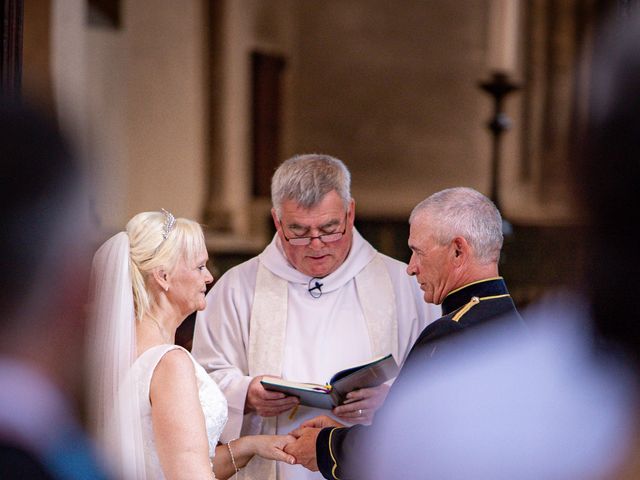 Mark and Tracey&apos;s Wedding in Cirencester, Gloucestershire 2