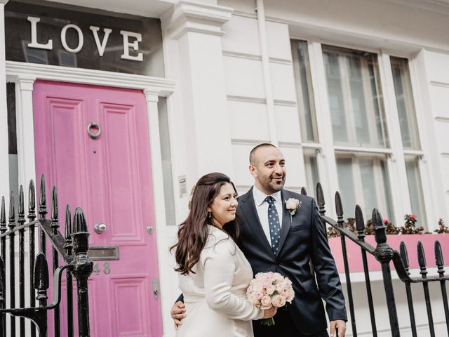 Hassan and Zena&apos;s Wedding in Kensington &amp; Chelsea, West London 31