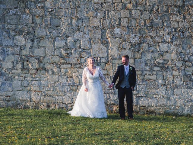 Dan and Sheena&apos;s Wedding in Aylesbury, Buckinghamshire 71