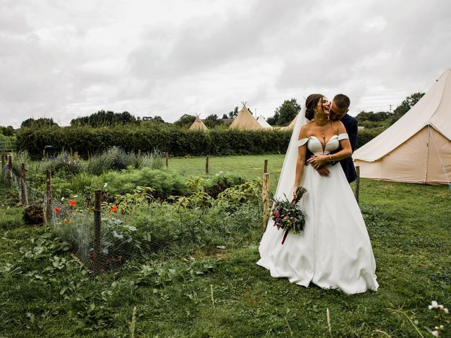 Bruce and Vicky&apos;s Wedding in Holywell, Flintshire 51