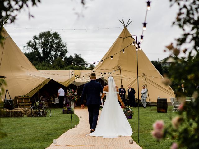 Bruce and Vicky&apos;s Wedding in Holywell, Flintshire 60