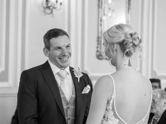 Samantha and David&apos;s Wedding in Chesterfield, Derbyshire 15