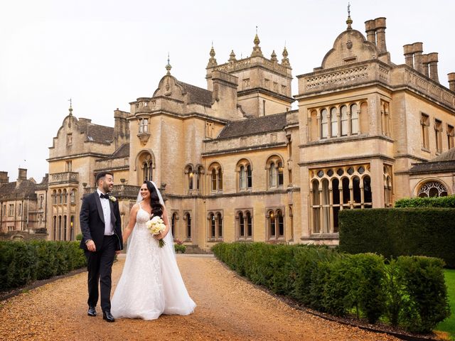 Darren and Charlotte&apos;s Wedding in Chippenham, Wiltshire 11