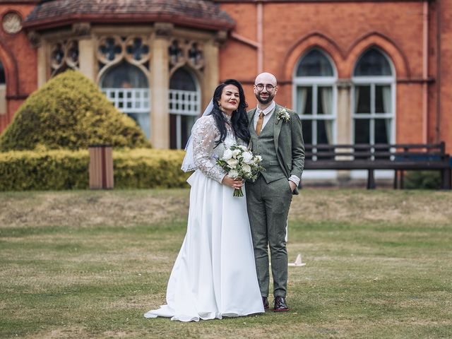 Will and Fran&apos;s Wedding in Birmingham, West Midlands 76